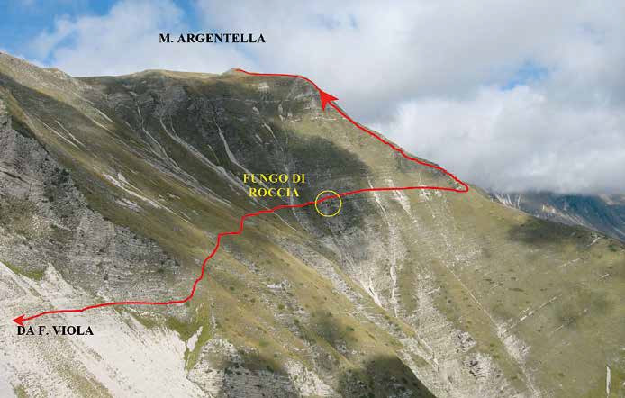 63 L’itinerario al versante est del M. Argentella visto da F. Viola e da M. Torrone